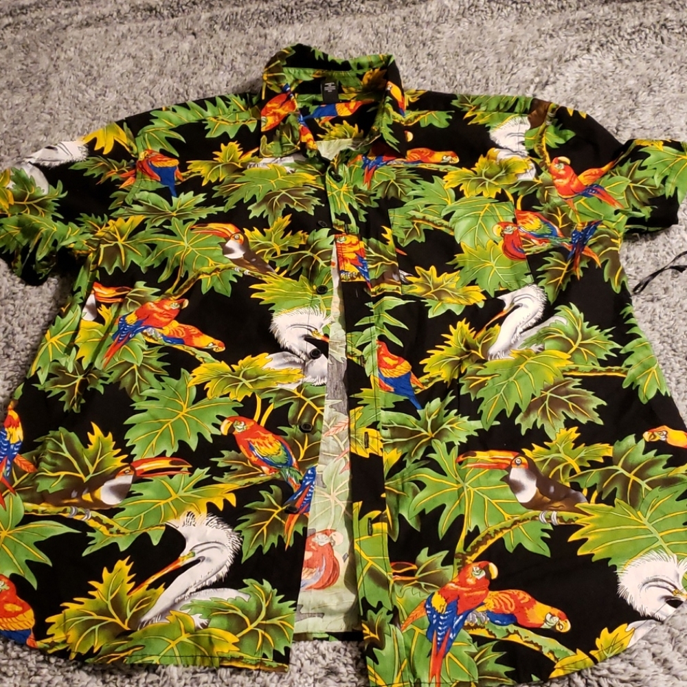 Mens size XL button up slim fit